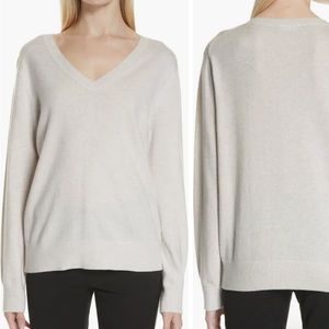 Vince weekend v neck sweater Heather white XS